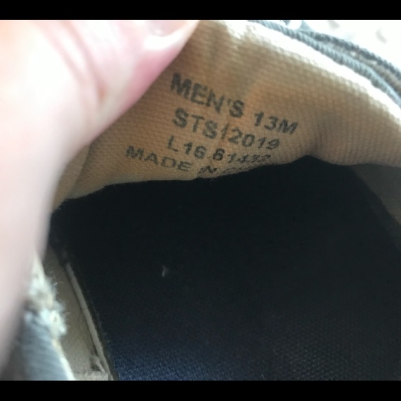 Sperry men’s boat shoes - Picture 2 of 2